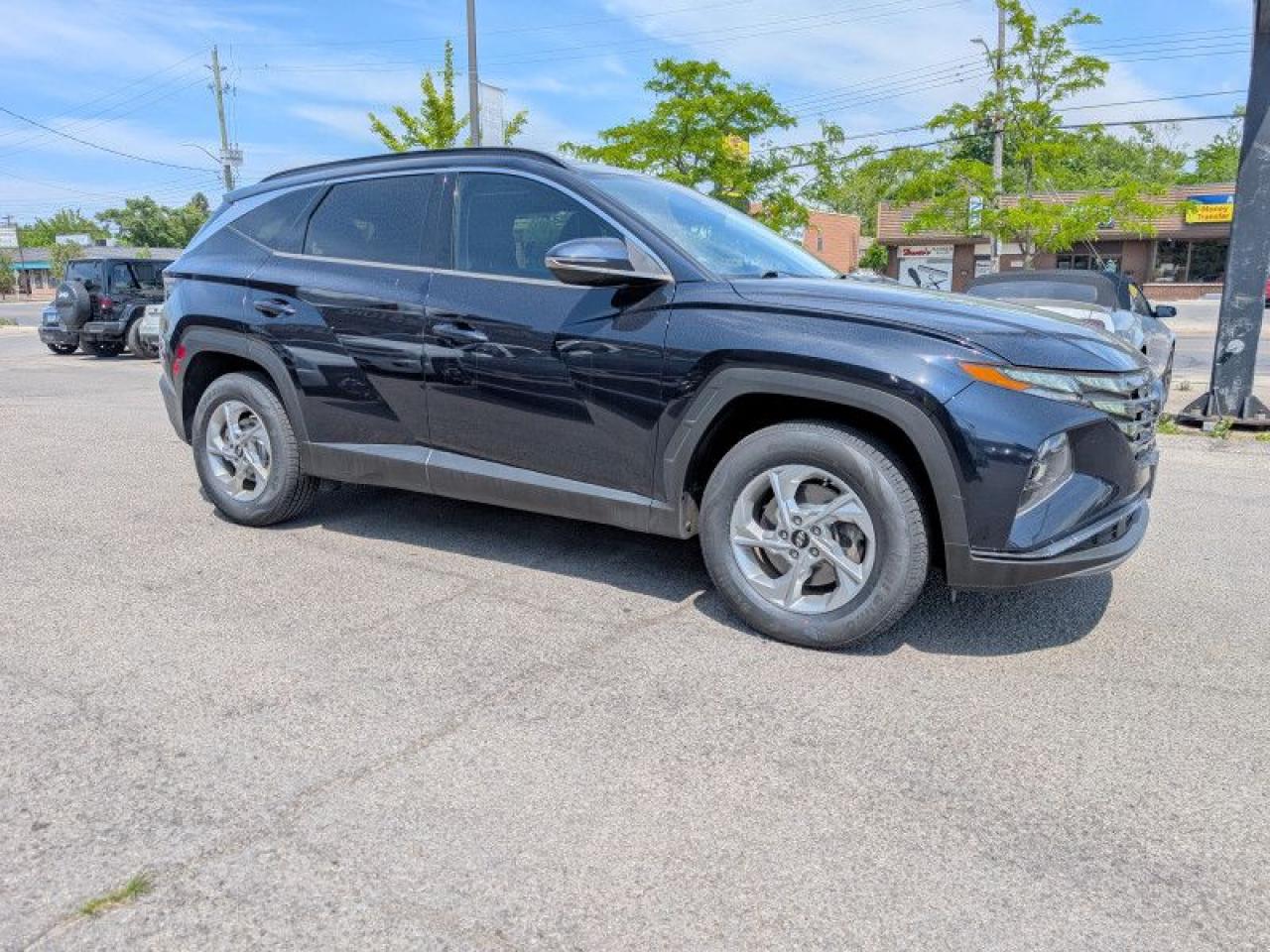2022 Hyundai Tucson Preferred AWD w/Trend Package  **LEATHER** Photo