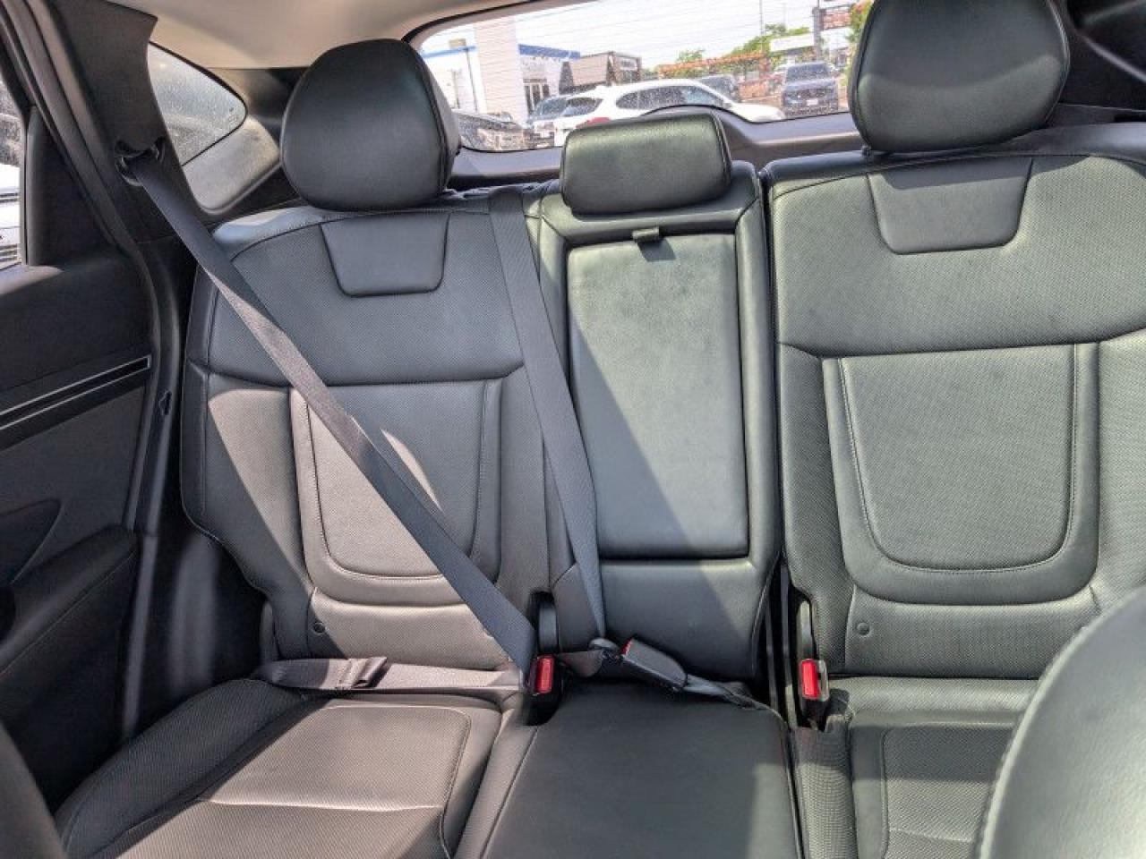 2022 Hyundai Tucson Preferred AWD w/Trend Package  **LEATHER** Photo