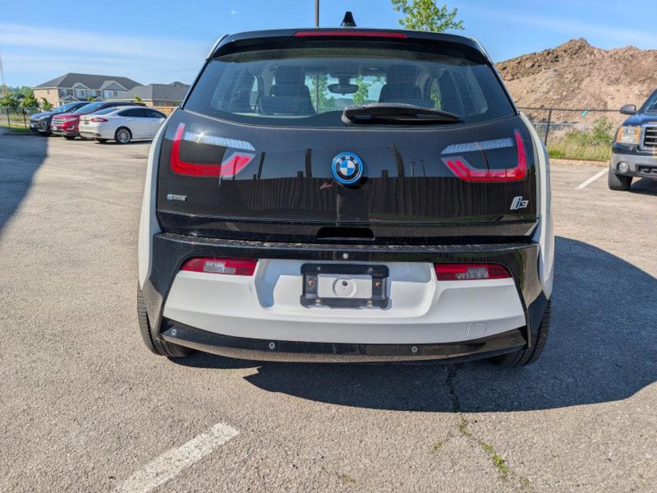 2017 BMW i3 94Ah With Range Extender  **LOW KMS - PREM PKG** Photo3