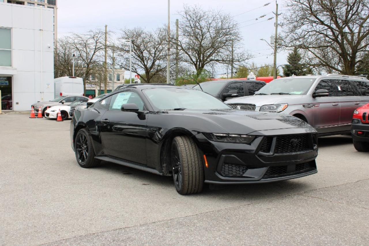 2025 Ford Mustang GT Fastback Photo
