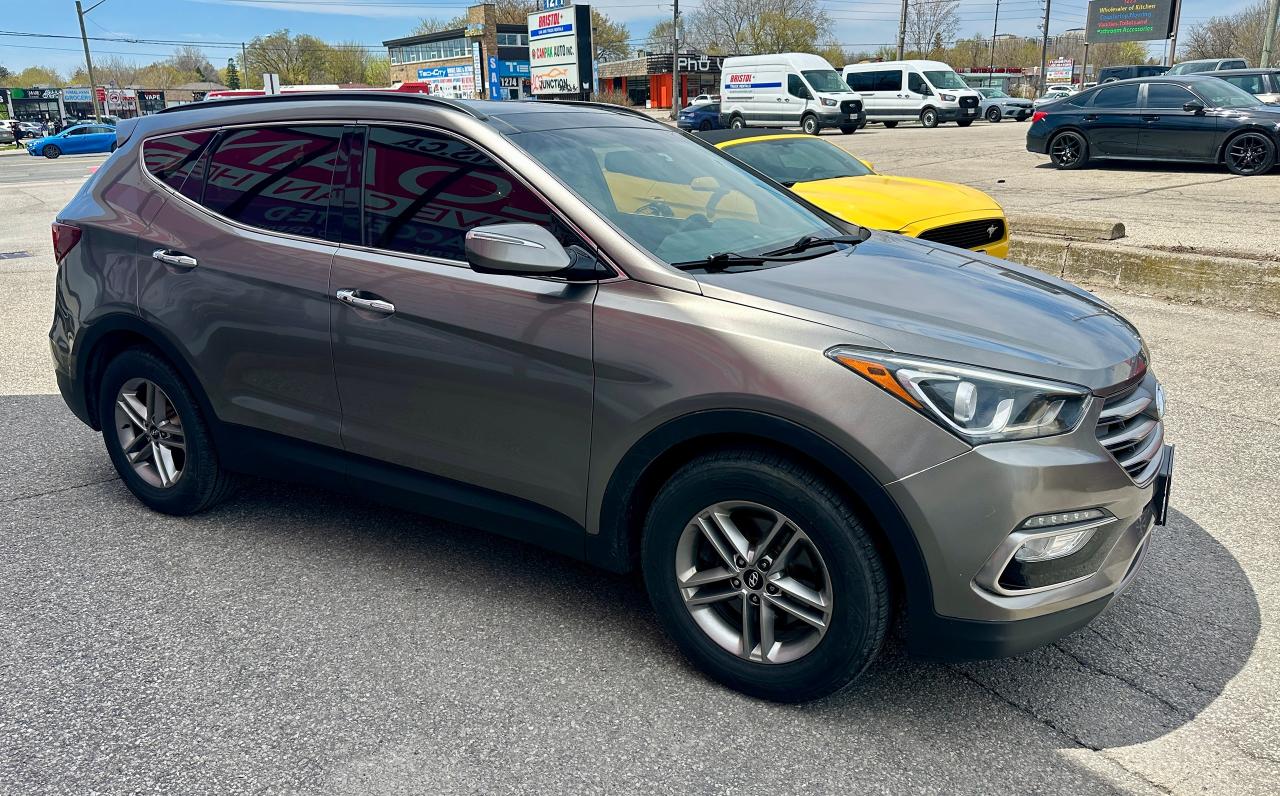 2018 Hyundai Santa Fe Sport 2.4L Luxury AWD Photo3