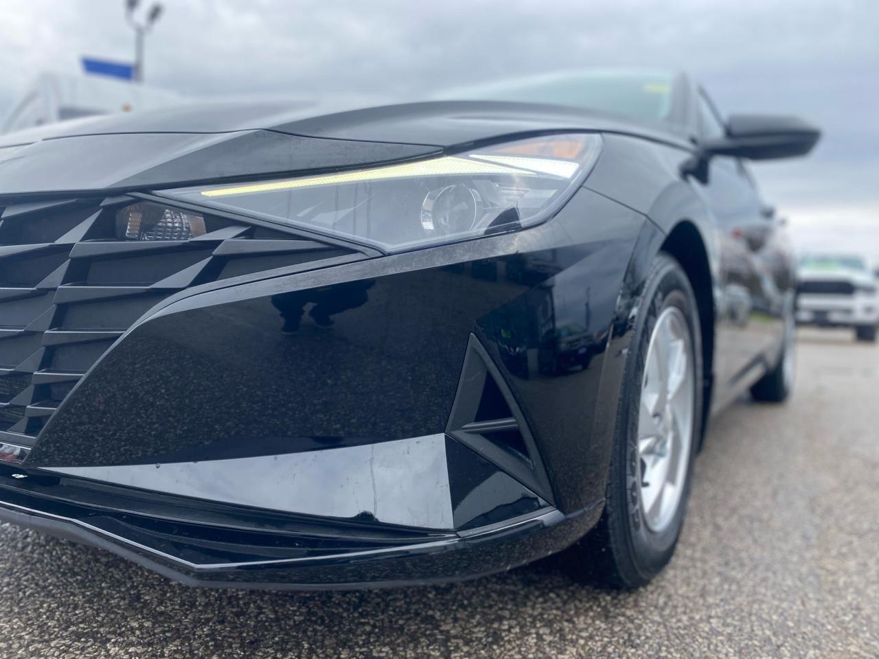 2022 Hyundai Elantra Essential ~Heated Seats ~Alloys ~Bluetooth ~Cam Photo