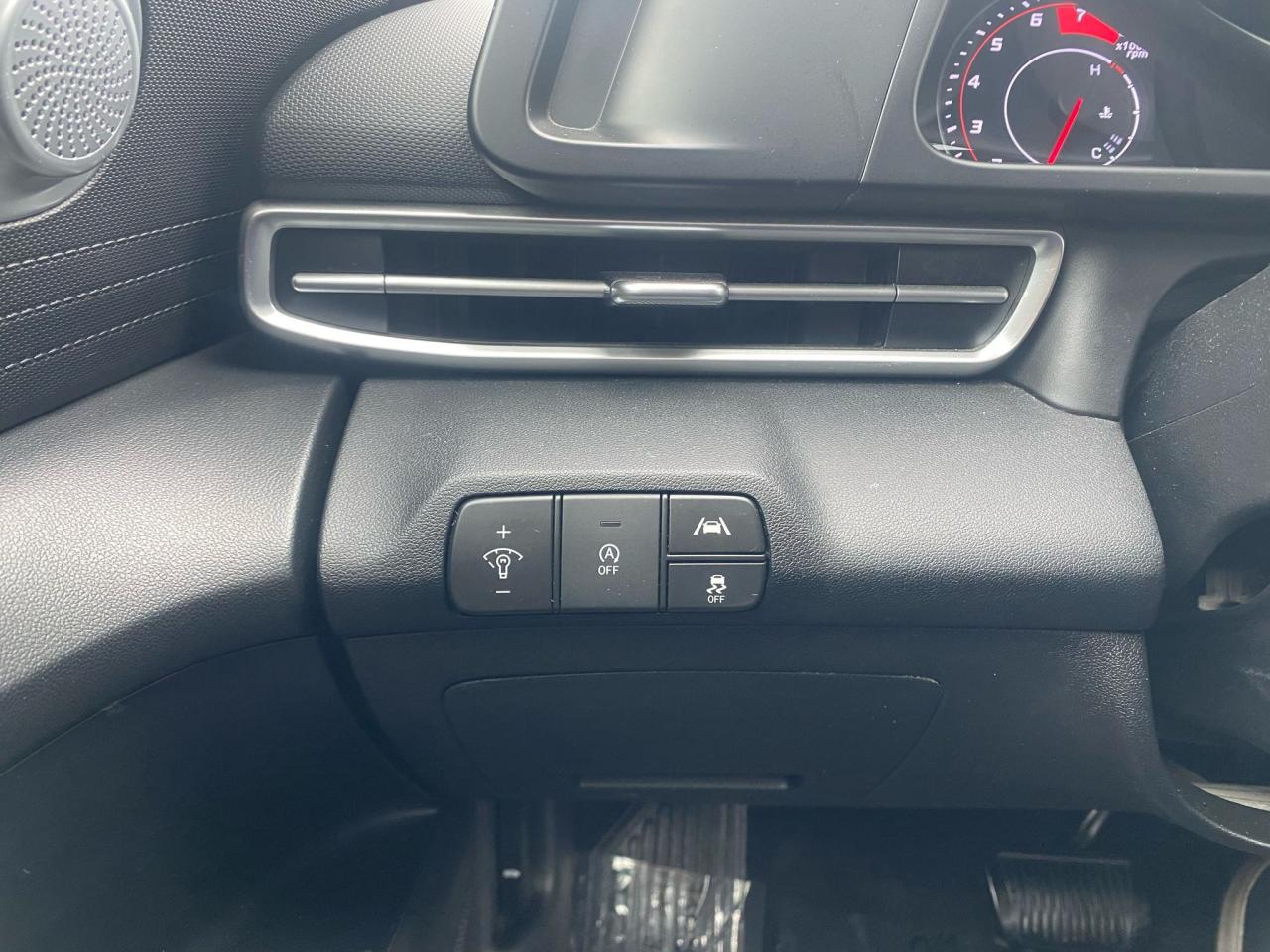 2022 Hyundai Elantra Essential ~Heated Seats ~Alloys ~Bluetooth ~Cam Photo