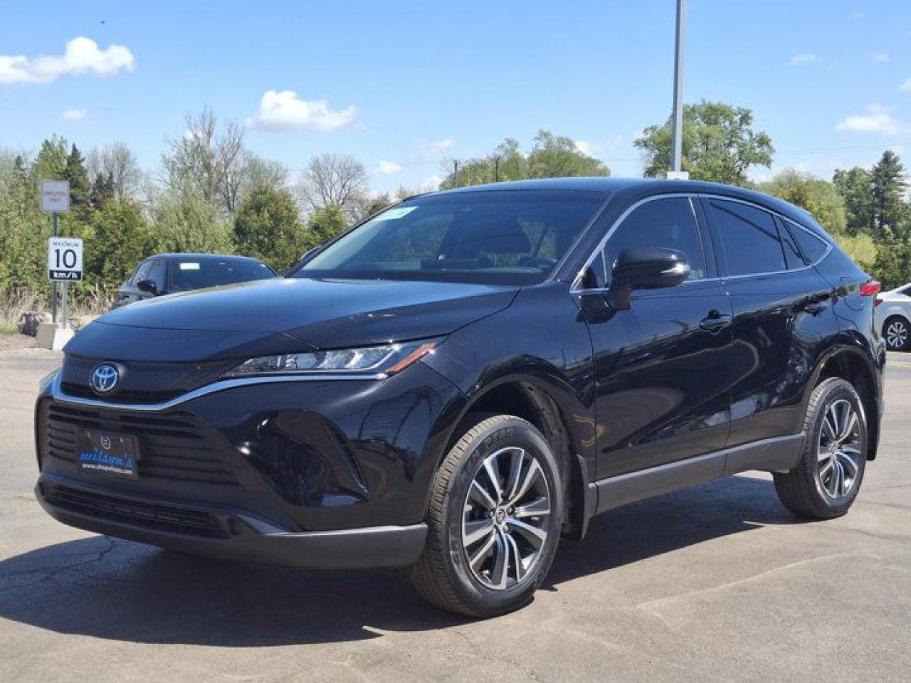 Used 2022 Toyota Venza LE Radar Cruise | Apple CarPlay & Android Auto | Heated Seats | BSM | Rear Camera | and More ! for sale in Guelph, ON