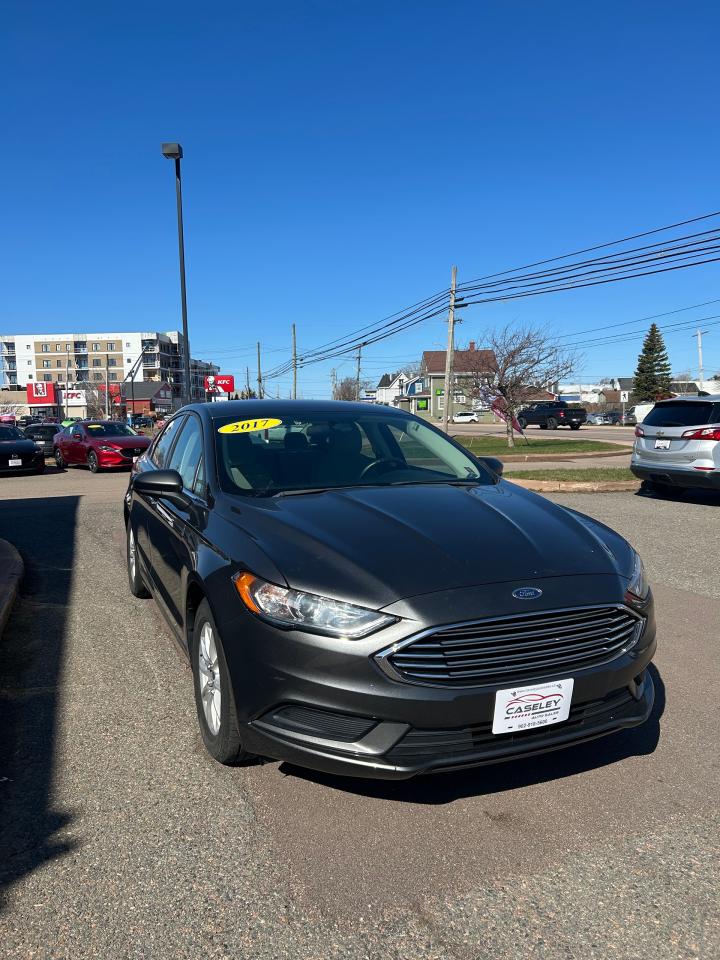 2017 Ford Fusion S - Photo #3