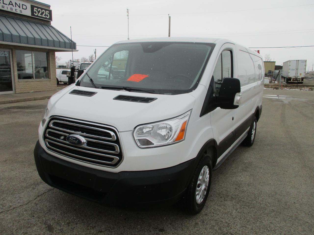 2019 Ford Transit  - Photo #2