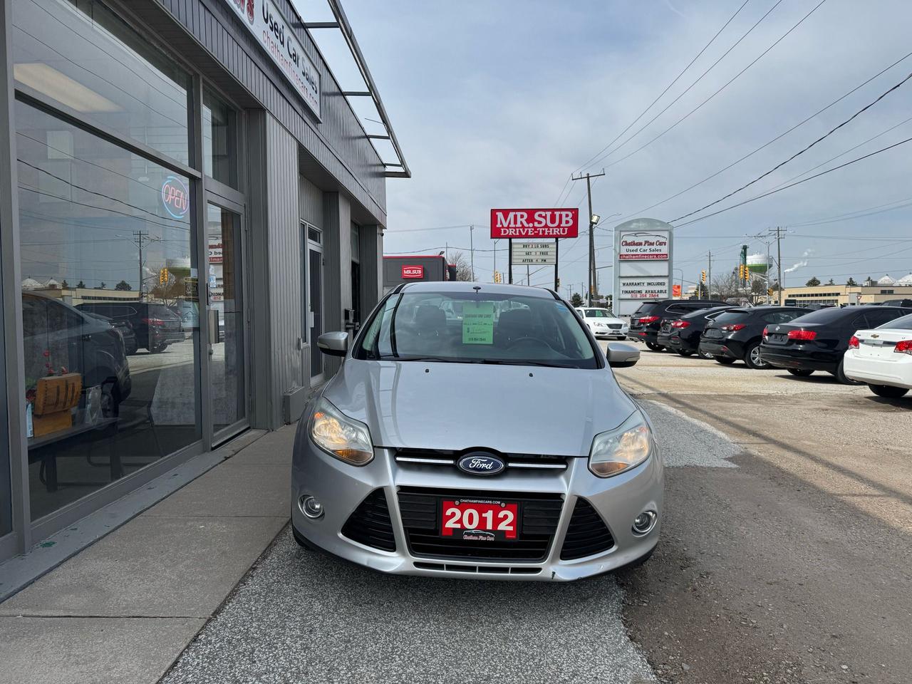 2012 Ford Focus SE - Photo #1