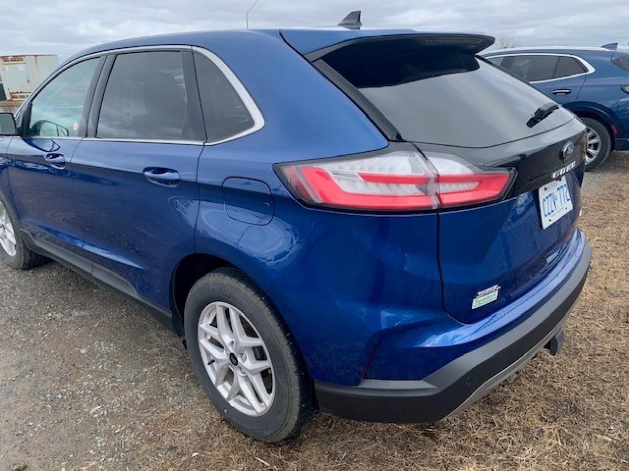 2024 Ford Edge SEL AWD - Photo #2