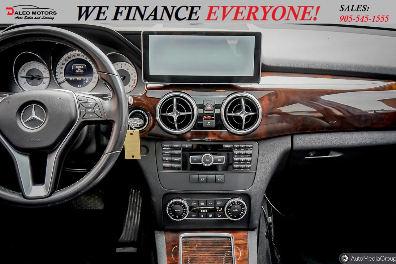 2013 Mercedes-Benz GLK-Class GLK 350 / S.ROOF / LTHR / WOOD TRIM Photo18