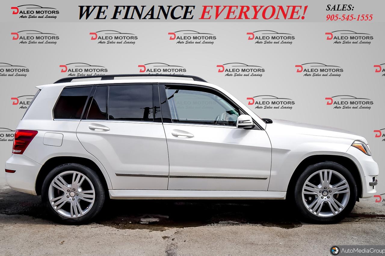 2013 Mercedes-Benz GLK-Class GLK 350 / S.ROOF / LTHR / WOOD TRIM Photo3