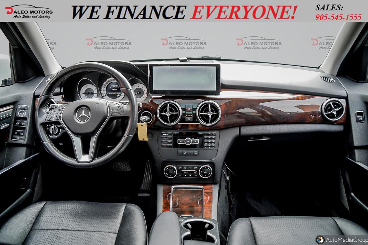 2013 Mercedes-Benz GLK-Class GLK 350 / S.ROOF / LTHR / WOOD TRIM Photo16