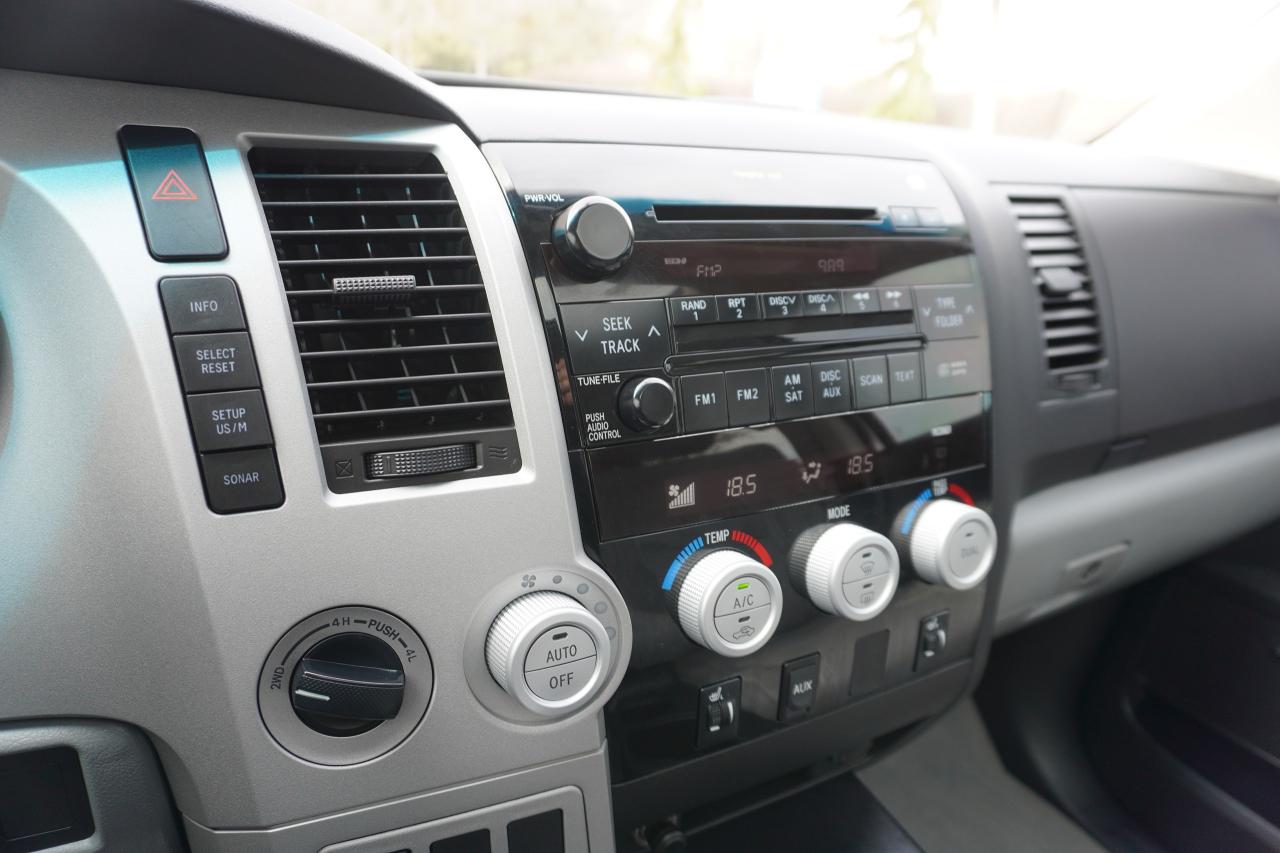 2007 Toyota Tundra LIMITED/ CREWMAX/ NO ACCIDENTS/ FRAME RECALL DONE! - Photo #15