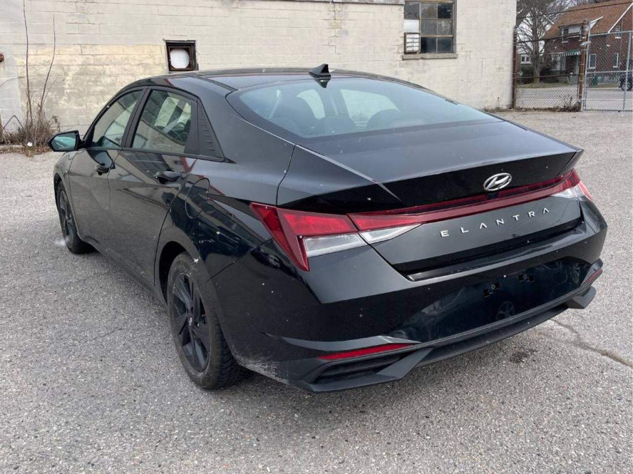 2021 Hyundai Elantra SEL - Photo #4