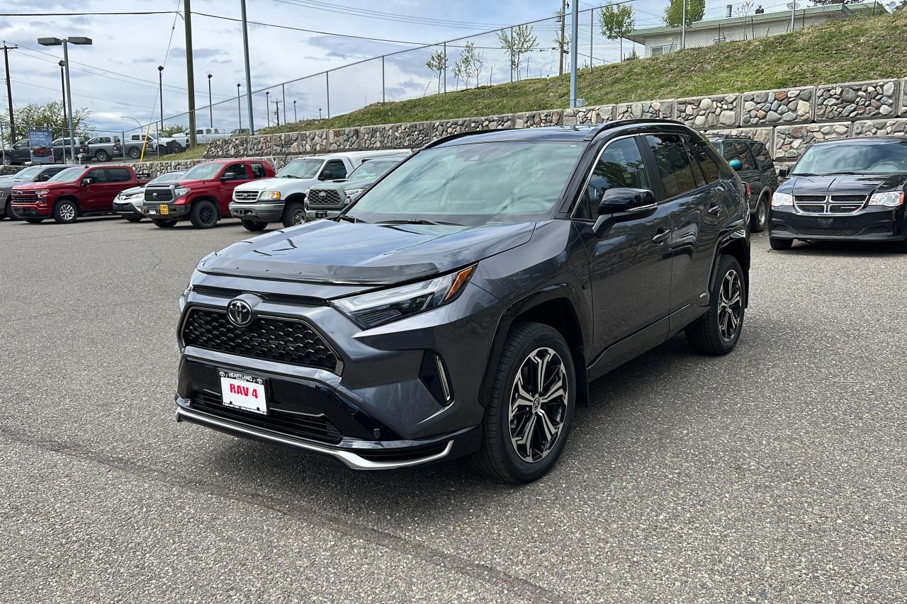 2025 Toyota RAV4 Plug-In Hybrid XSE Photo2