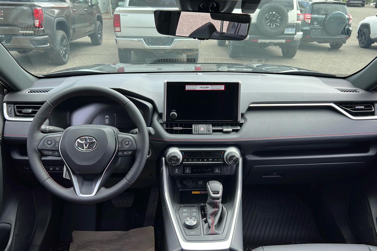 2025 Toyota RAV4 Plug-In Hybrid XSE Photo
