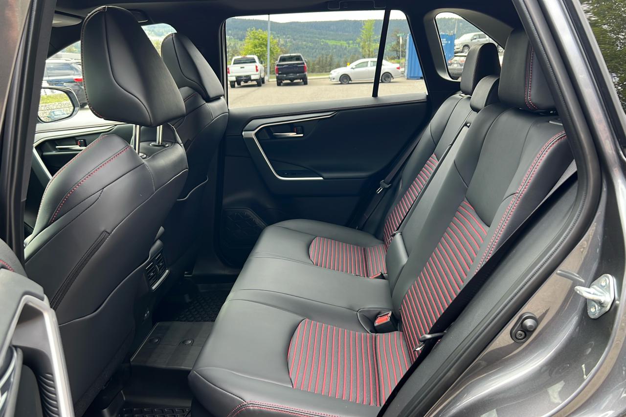 2025 Toyota RAV4 Plug-In Hybrid XSE Photo