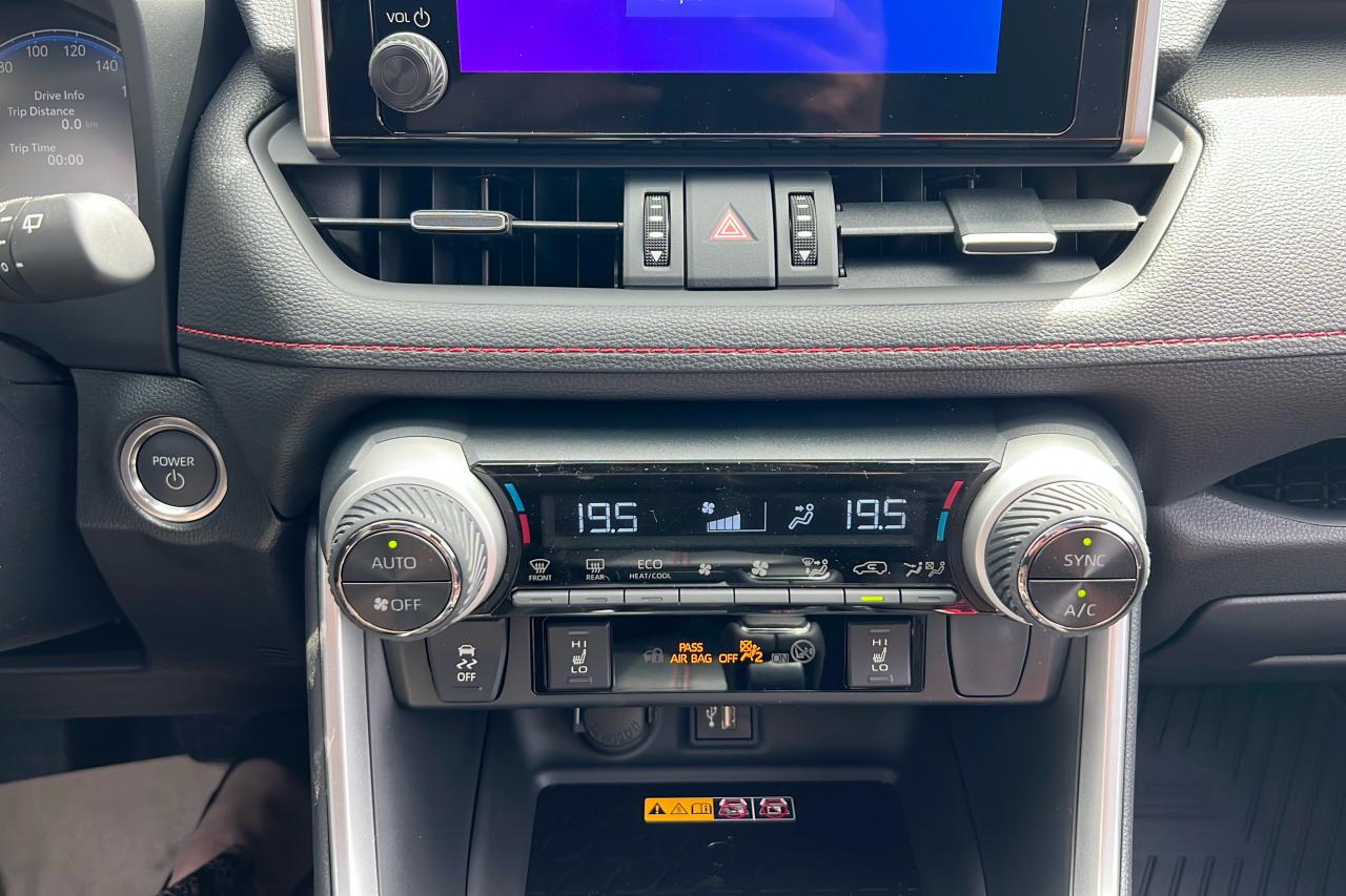 2025 Toyota RAV4 Plug-In Hybrid XSE Photo