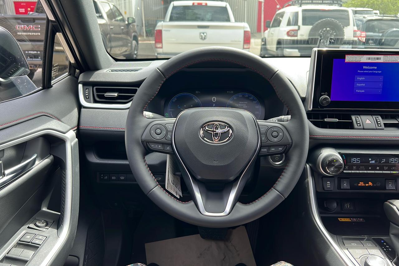 2025 Toyota RAV4 Plug-In Hybrid XSE Photo