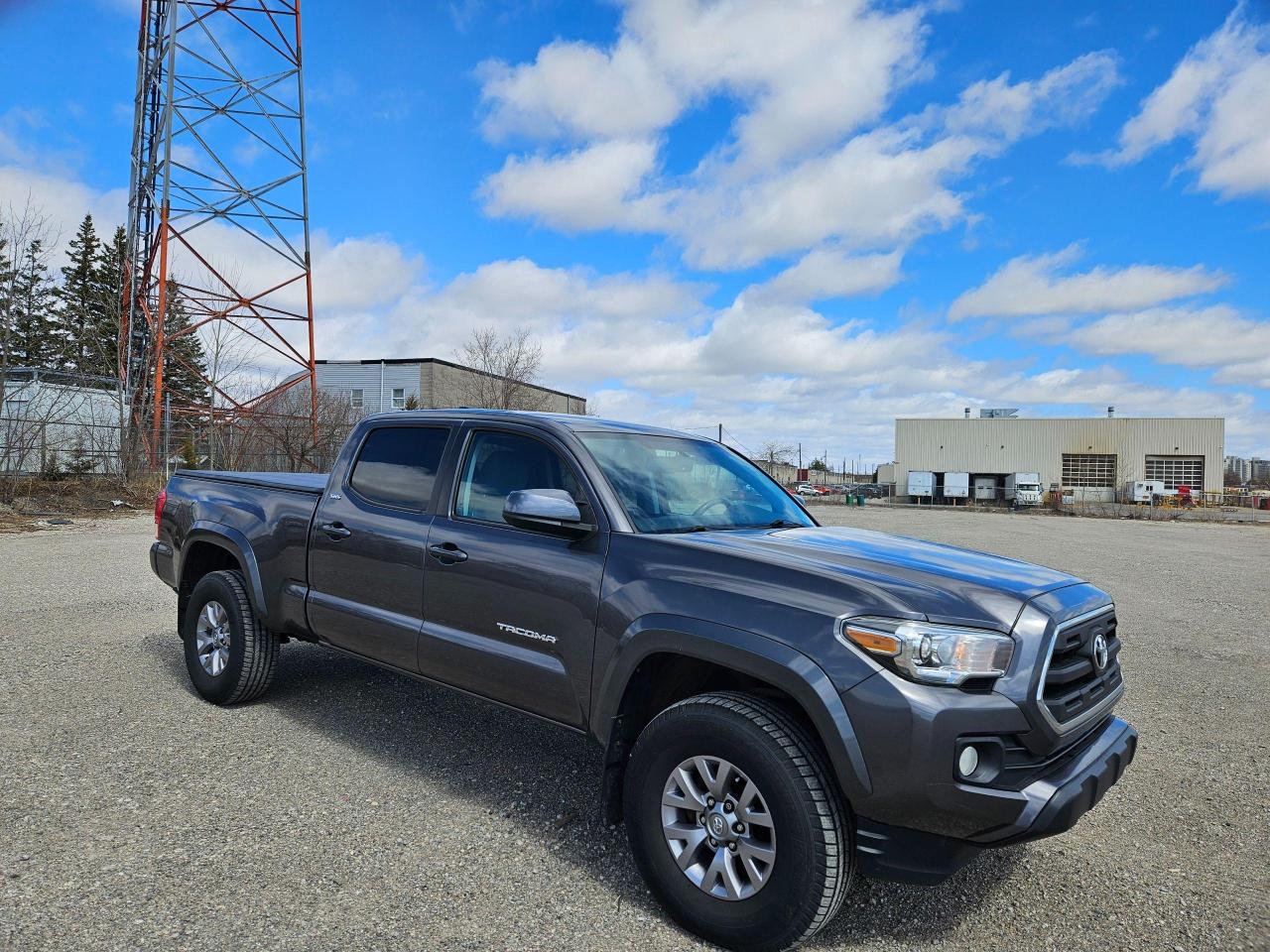 2017 Toyota Tacoma SR5 DOUBLE CAB 4X4 - Photo #8