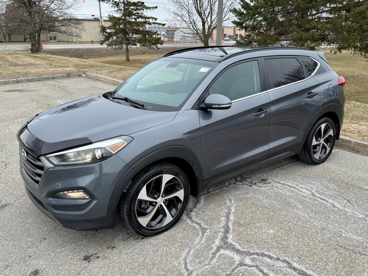 2016 Hyundai Tucson 1.6L AWD -Limited - Photo #1