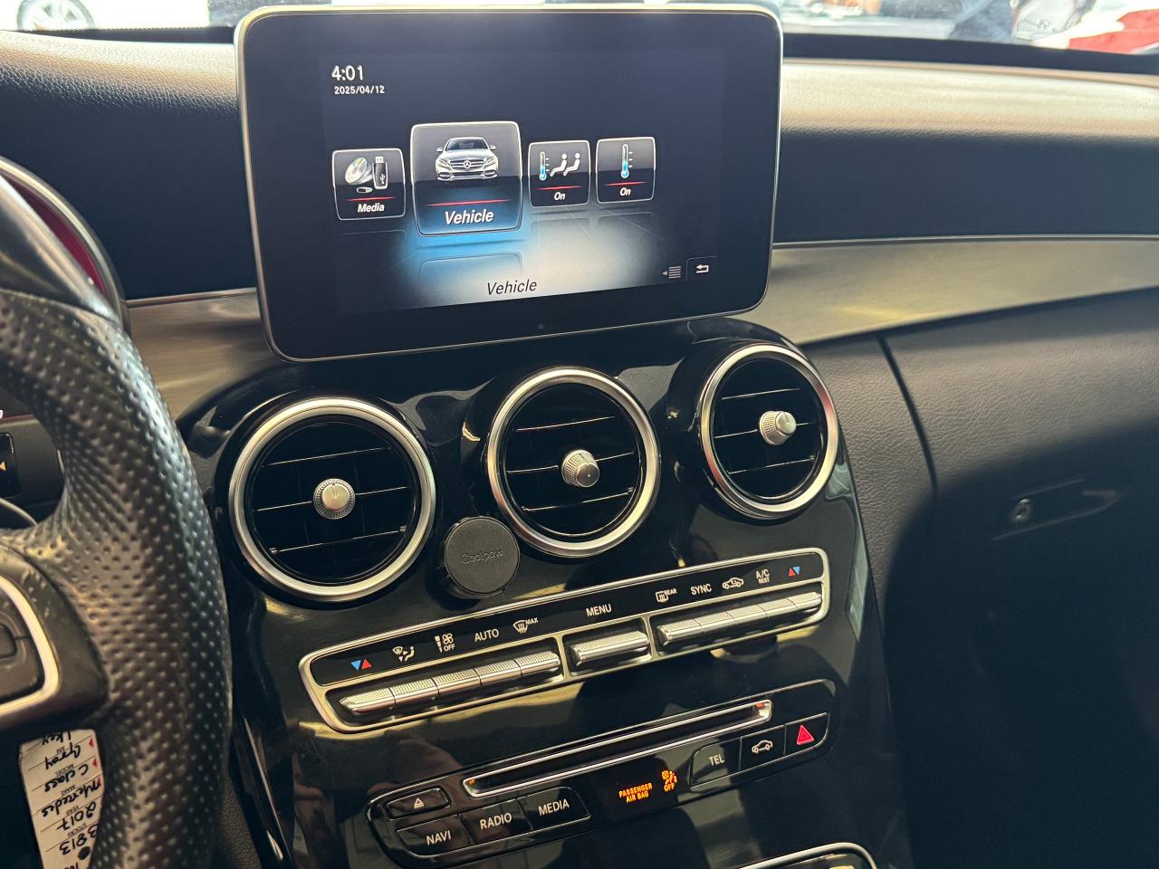 2017 Mercedes-Benz C-Class C300 4MATIC+Pano Roof+New Tires+CLEAN CARFAX - Photo #15
