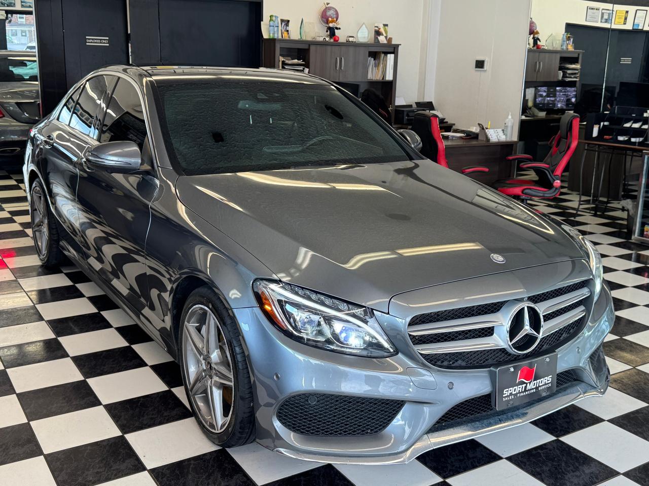 2017 Mercedes-Benz C-Class C300 4MATIC+Pano Roof+New Tires+CLEAN CARFAX - Photo #10