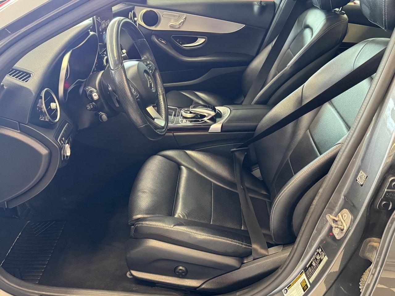2017 Mercedes-Benz C-Class C300 4MATIC+Pano Roof+New Tires+CLEAN CARFAX - Photo #21