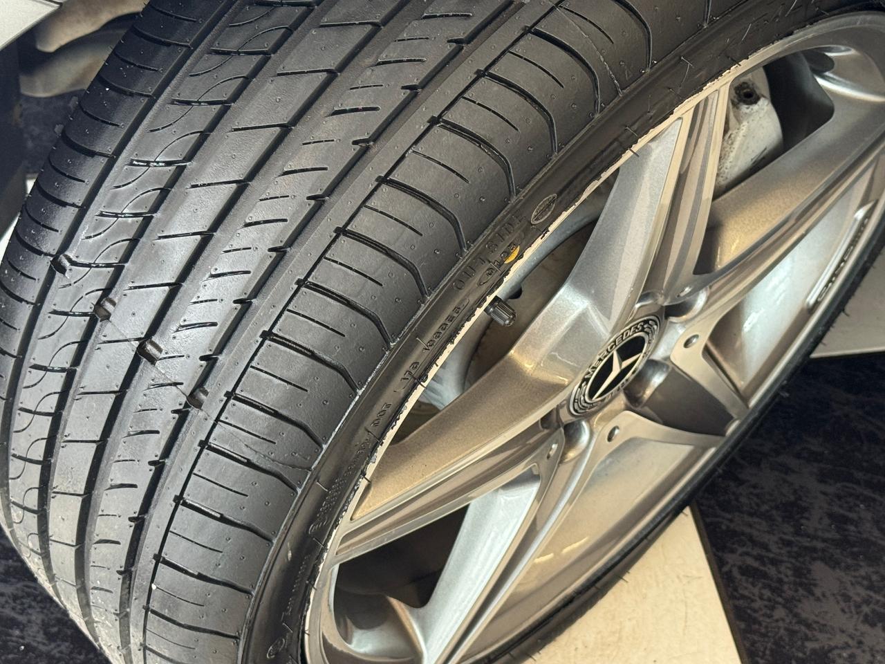 2017 Mercedes-Benz C-Class C300 4MATIC+Pano Roof+New Tires+CLEAN CARFAX - Photo #5