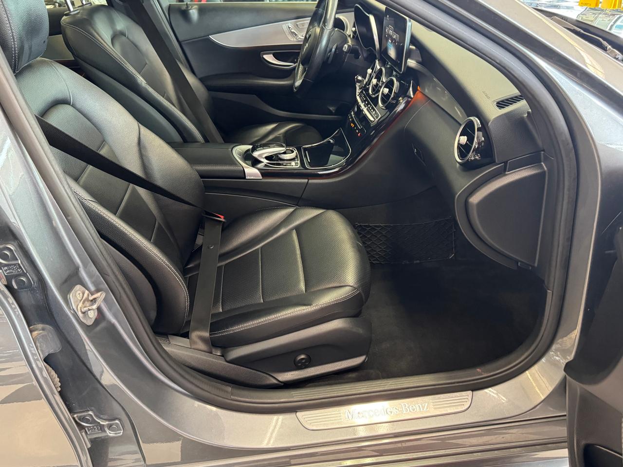 2017 Mercedes-Benz C-Class C300 4MATIC+Pano Roof+New Tires+CLEAN CARFAX - Photo #24