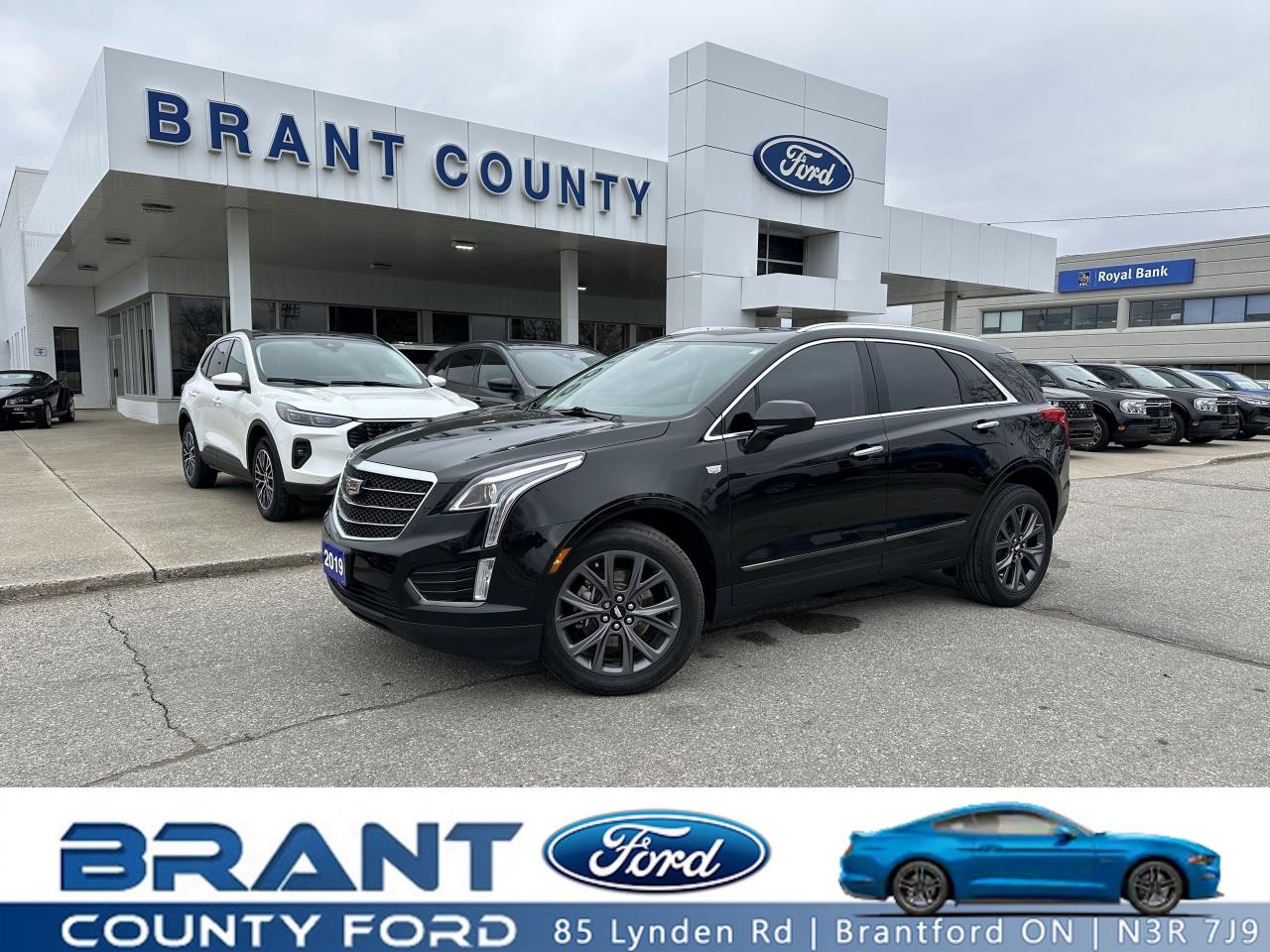 Used 2019 Cadillac XT5 AWD | LUXURY | BLACK ICE PACKAGE | for sale in Brantford, ON