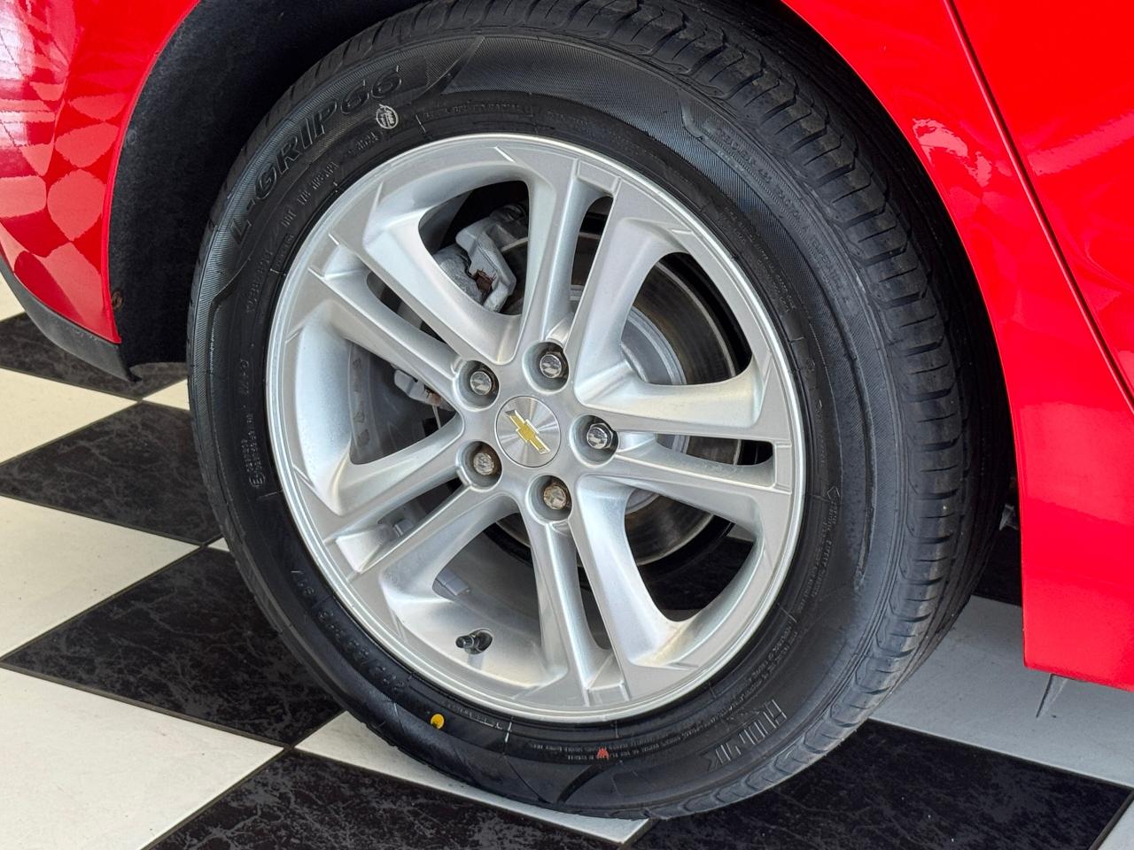 2018 Chevrolet Cruze LT+New Tires+Camera+Remote Start+CLEAN CARFAX - Photo #50