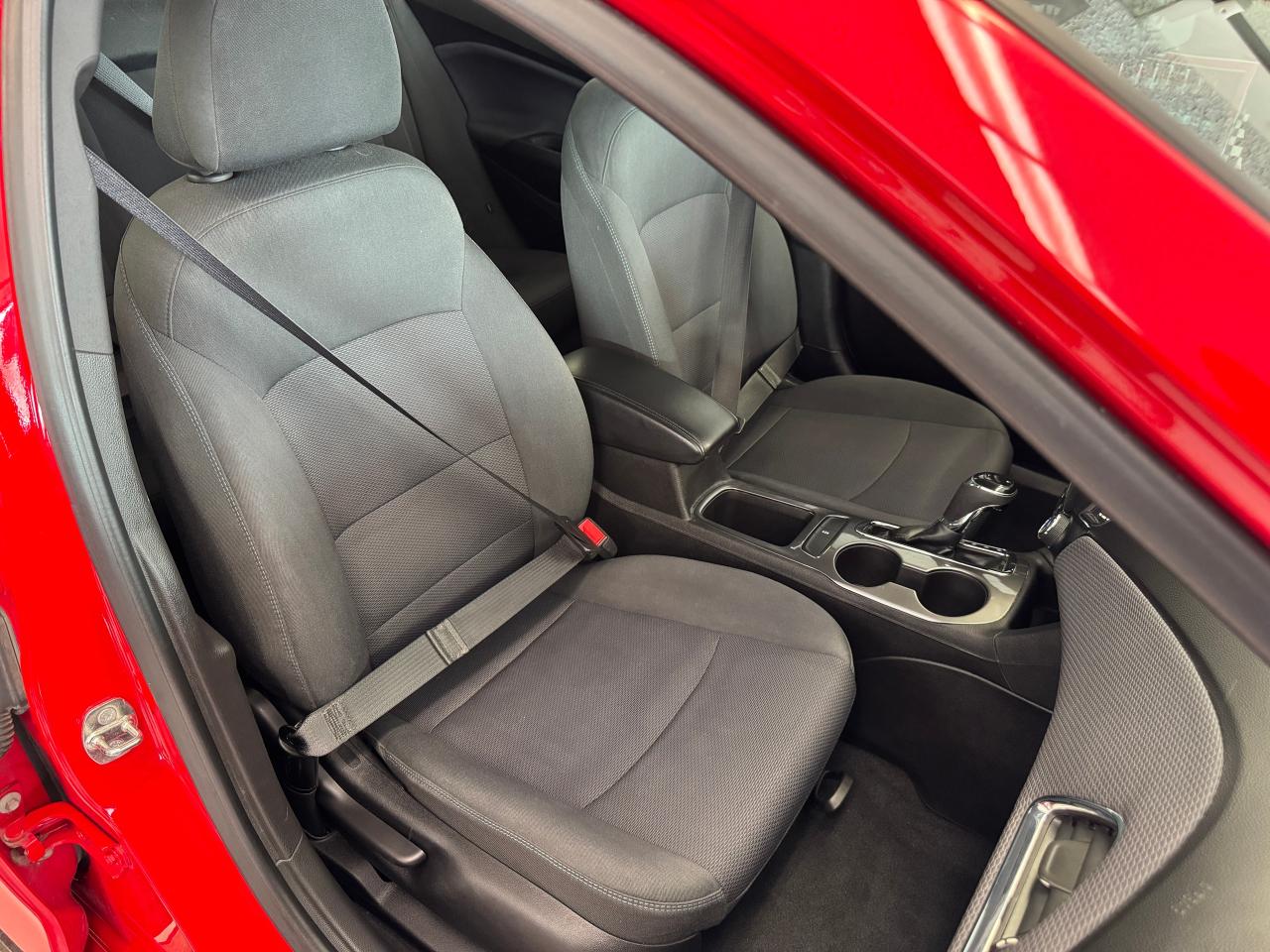 2018 Chevrolet Cruze LT+New Tires+Camera+Remote Start+CLEAN CARFAX - Photo #22