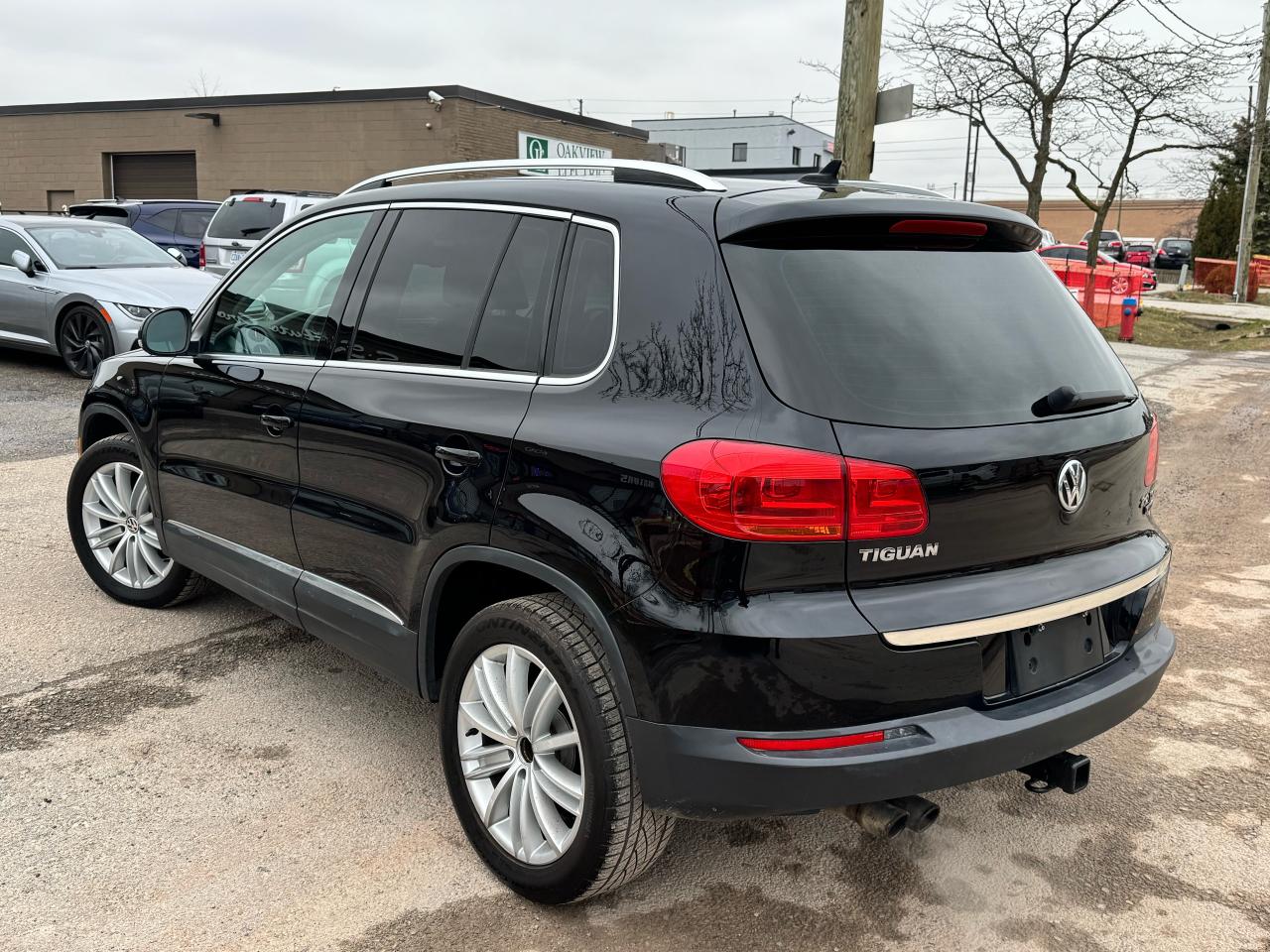 2017 Volkswagen Tiguan COMFORTLINE - Photo #3