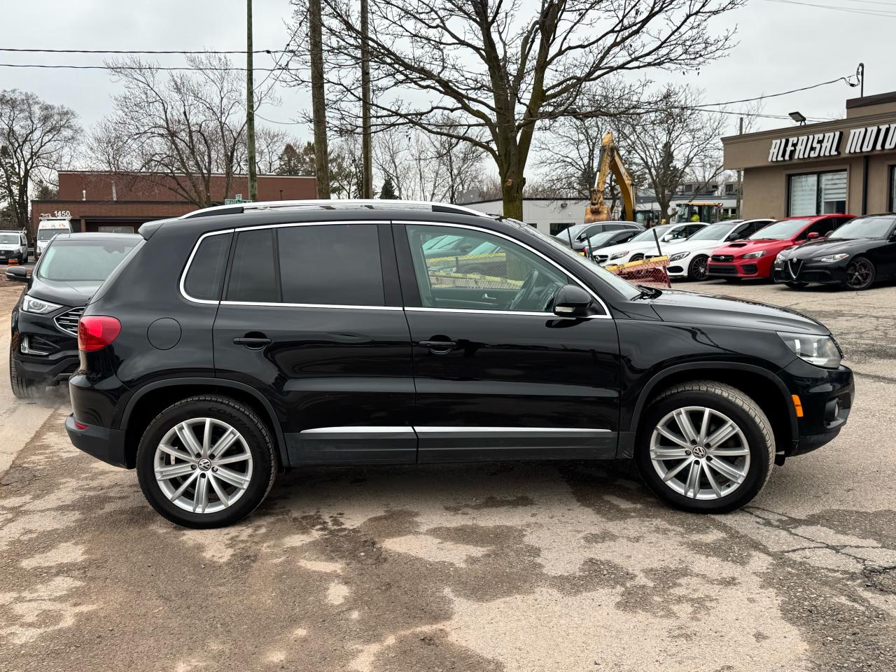 2017 Volkswagen Tiguan COMFORTLINE - Photo #6