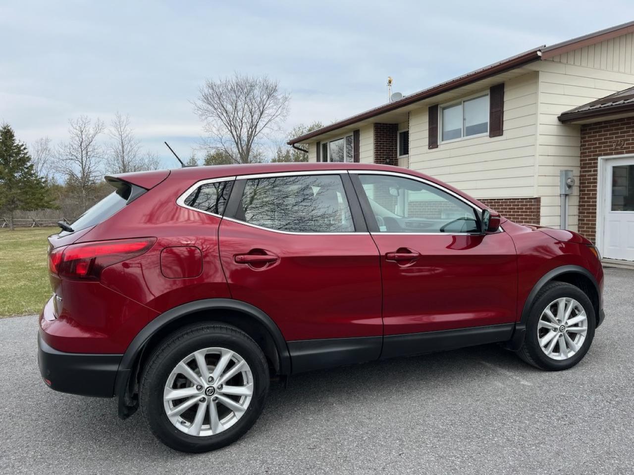 2019 Nissan Qashqai  - Photo #4