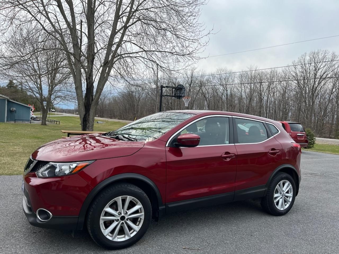 2019 Nissan Qashqai  - Photo #2