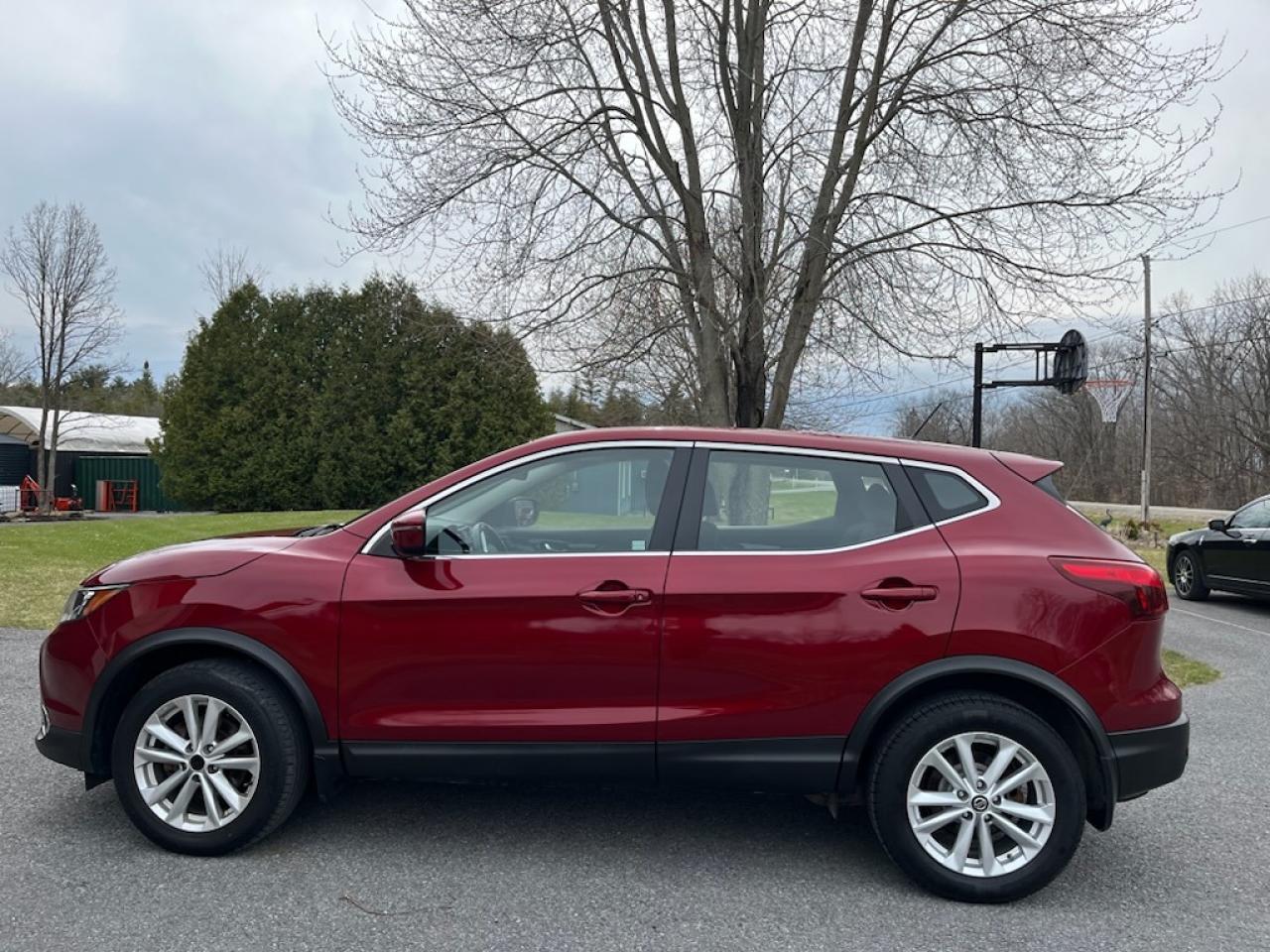 2019 Nissan Qashqai  - Photo #3