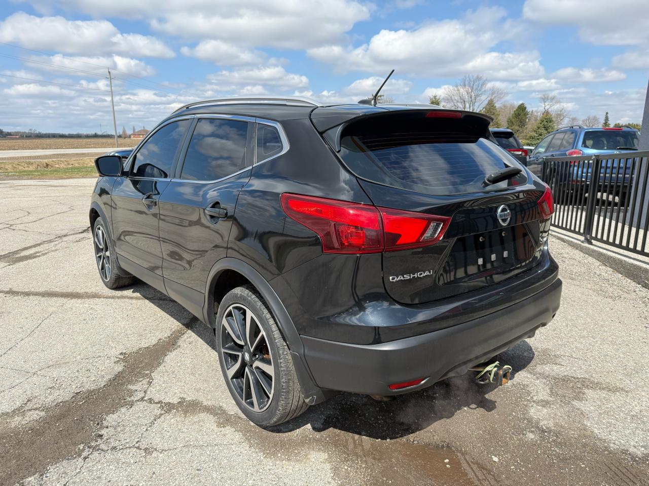 2018 Nissan Qashqai SL | Navigation | Backup Camera | Sunroof - Photo #3