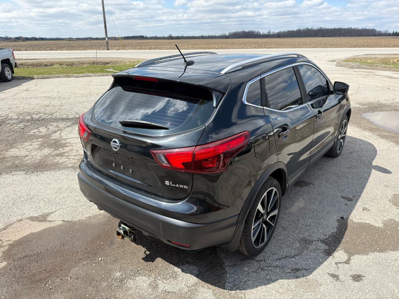 2018 Nissan Qashqai SL | Navigation | Backup Camera | Sunroof - Photo #5