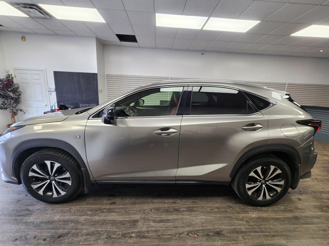 2018 Lexus NX NX 300 Photo4