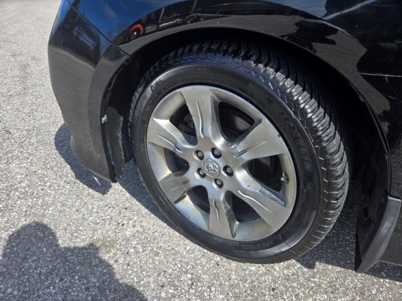 2014 Toyota Sienna 5DR SE 8-PASS FWD - Photo #4