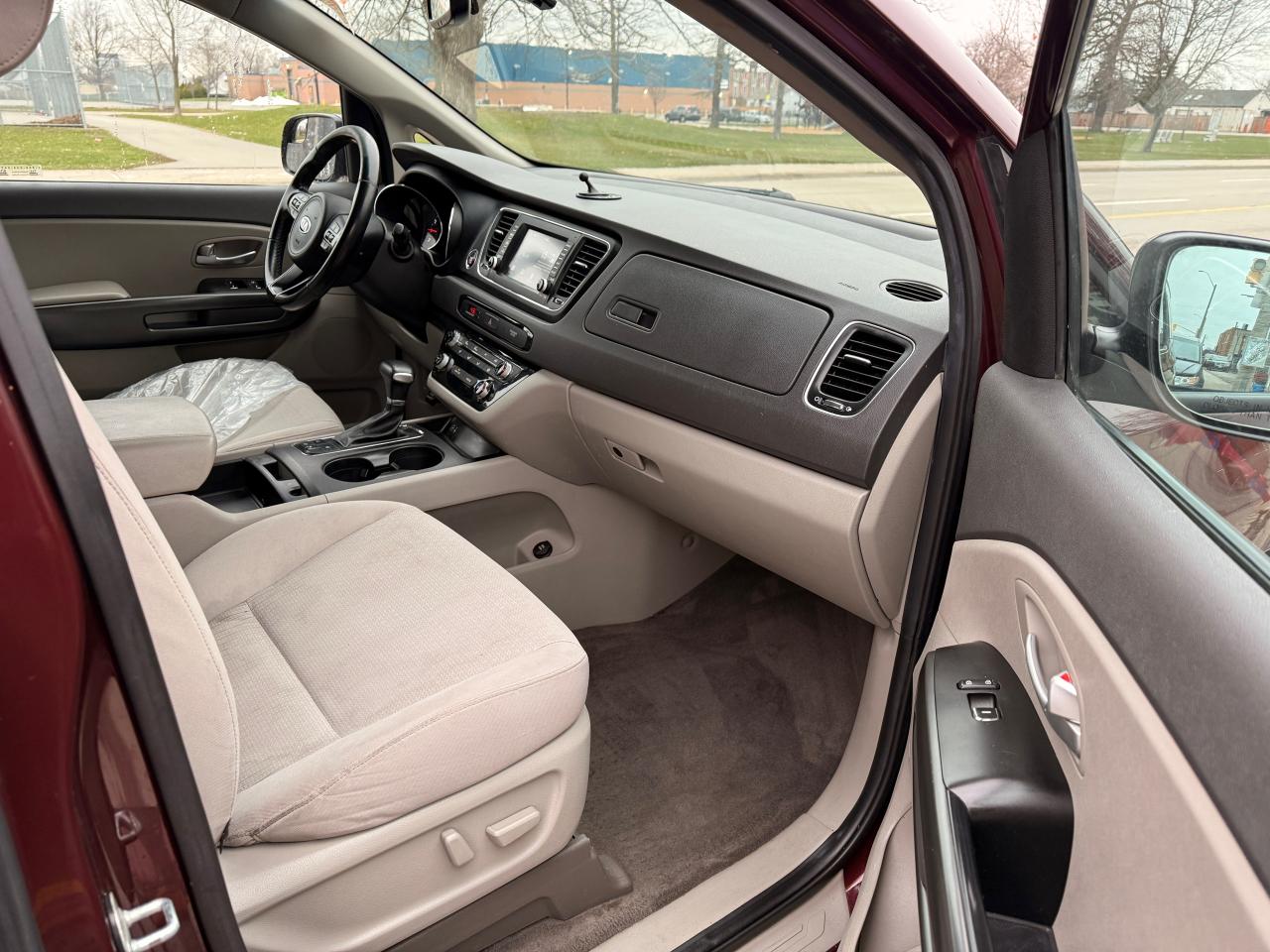 2017 Kia Sedona 4DR WGN LX+ - Photo #21