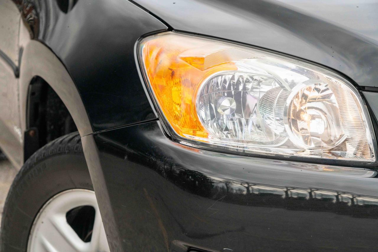 2011 Toyota RAV4 BASE - Photo #7