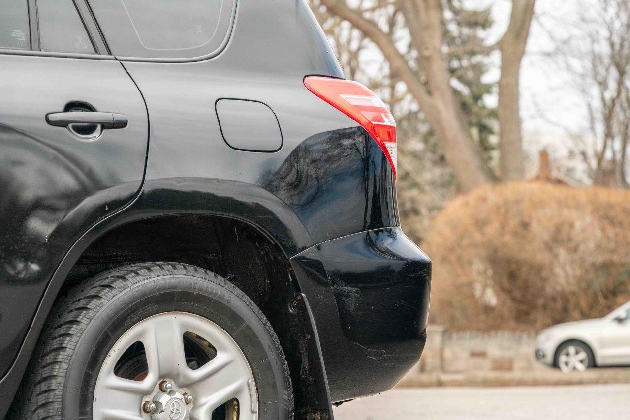 2011 Toyota RAV4 BASE - Photo #16