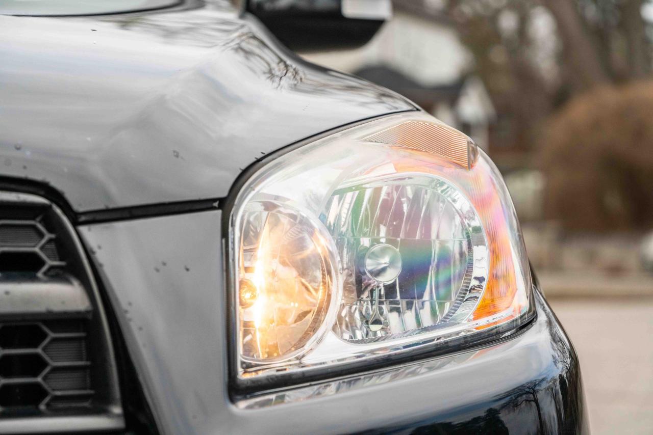 2011 Toyota RAV4 BASE - Photo #18