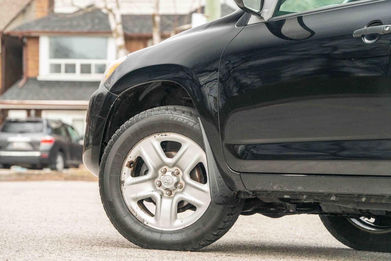 2011 Toyota RAV4 BASE - Photo #17