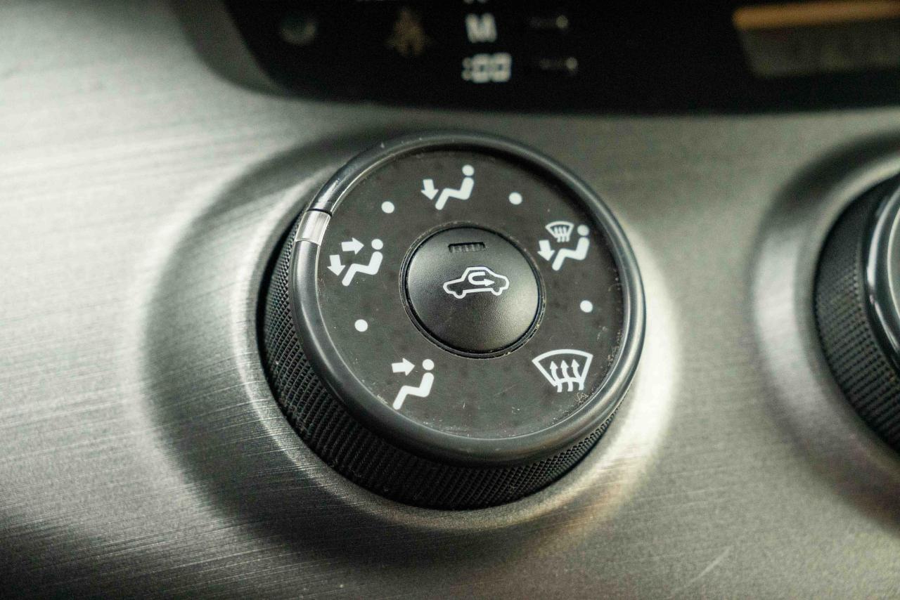 2011 Toyota RAV4 BASE - Photo #32