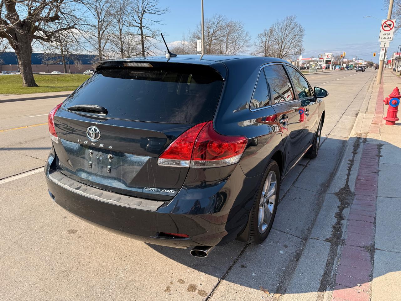2016 Toyota Venza 4dr Wgn V6 EXL,AWD - Photo #8