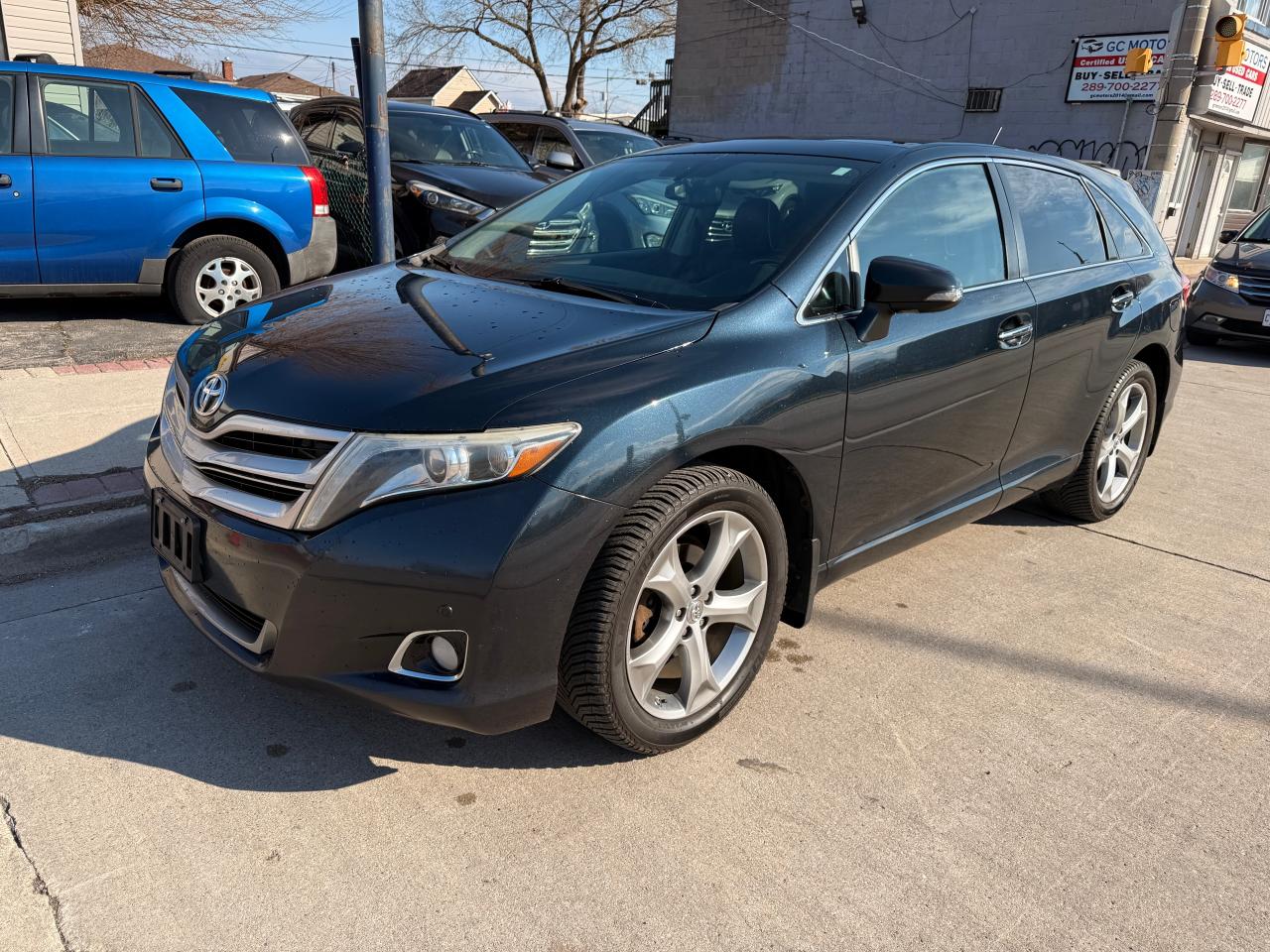 2016 Toyota Venza 4dr Wgn V6 EXL,AWD - Photo #3