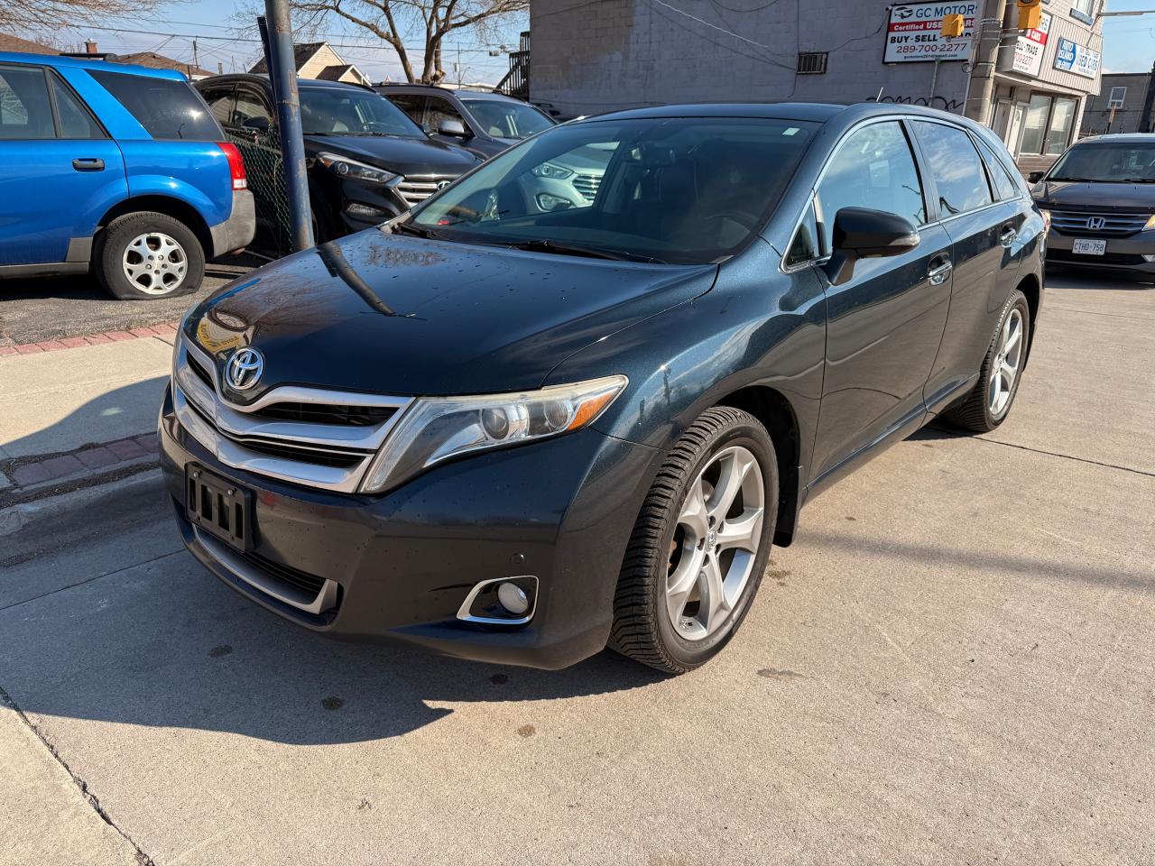 2016 Toyota Venza 4dr Wgn V6 EXL,AWD - Photo #2